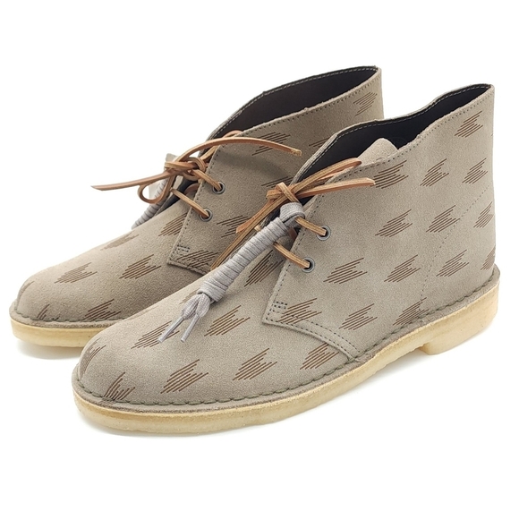Clarks Original\'s Men\'s Desert Boot Grey Interest Suede Size 10.5 Gum Sole Comfy main image 8